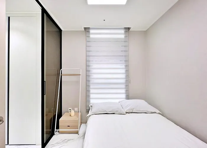 Apartament 2 Filled With Sunlight *
